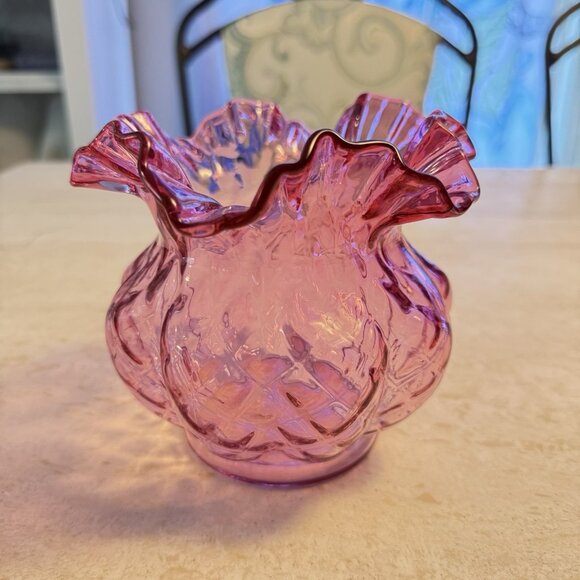 Vintage Fenton Cranberry Diamond Optic Ruffled Melon Rose Bowl Vase - Picture 1 of 8